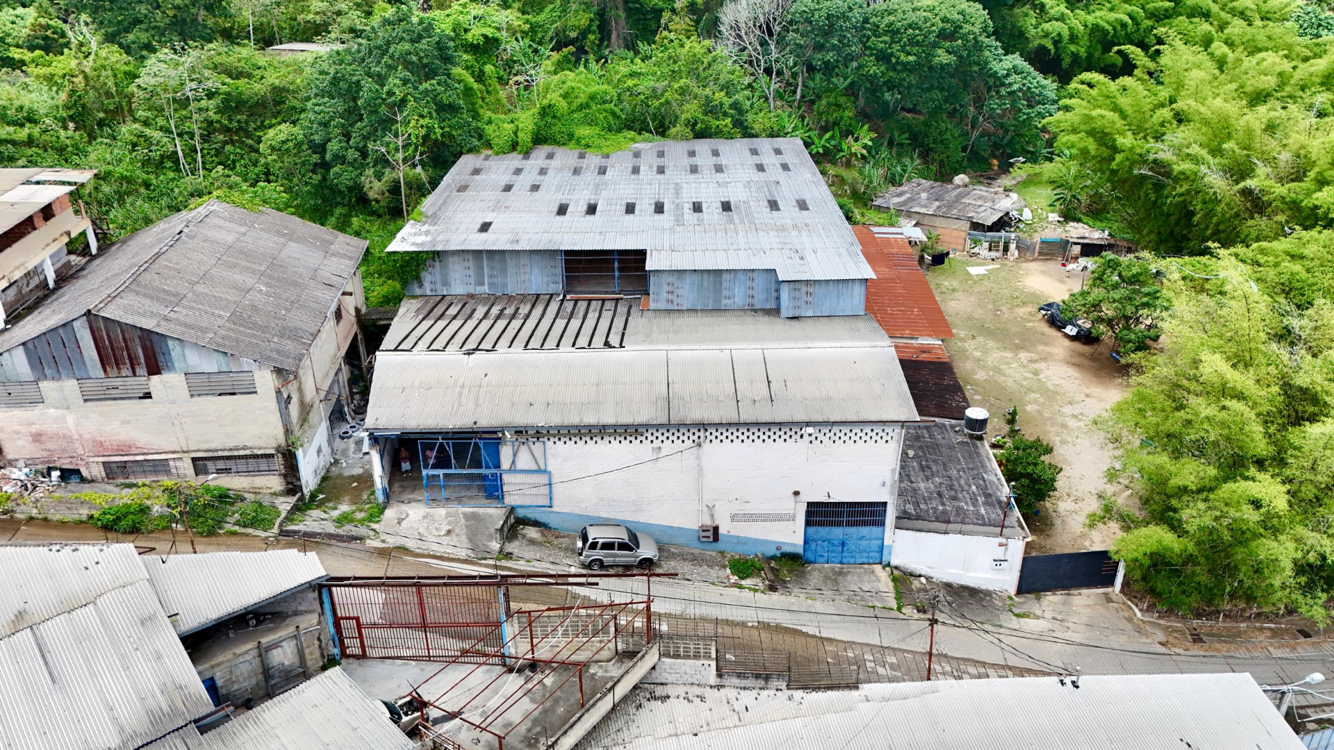 Galpón industrial 4.300 m² — Filas de Mariche en Filas de Mariche, Caracas